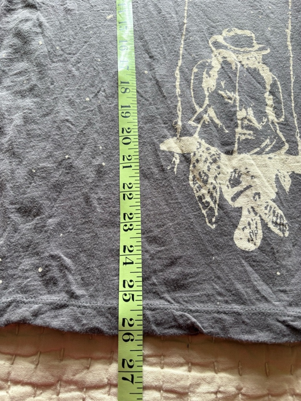 Magnolia Pearl Swing from the moon tee - Picture 7 of 8